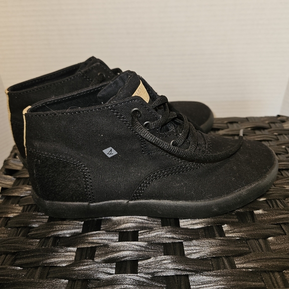 Sperry Black Canvas Kids Sneakers Size 1.5M - Picture 3 of 7